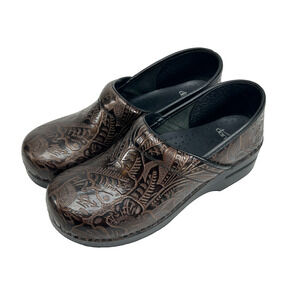 Dansko Womens Professional Floral Tooled Brown Leather Clogs Sz US 9.5-10 EU 40